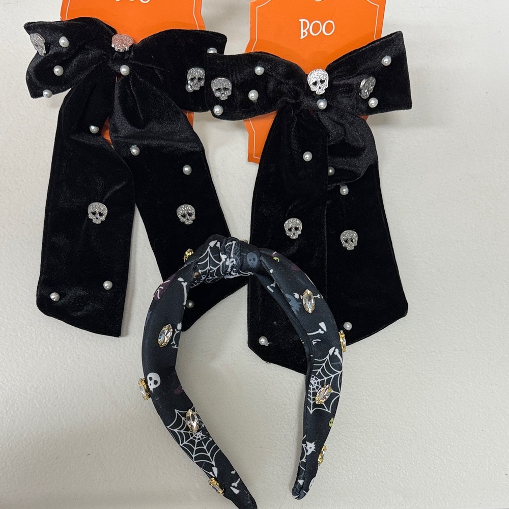 BOO Black Velvet Skull Hair Bows and Headband Set ~ NEW